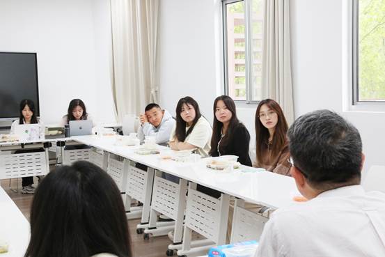 clip_image010.jpg clip_image010.jpg